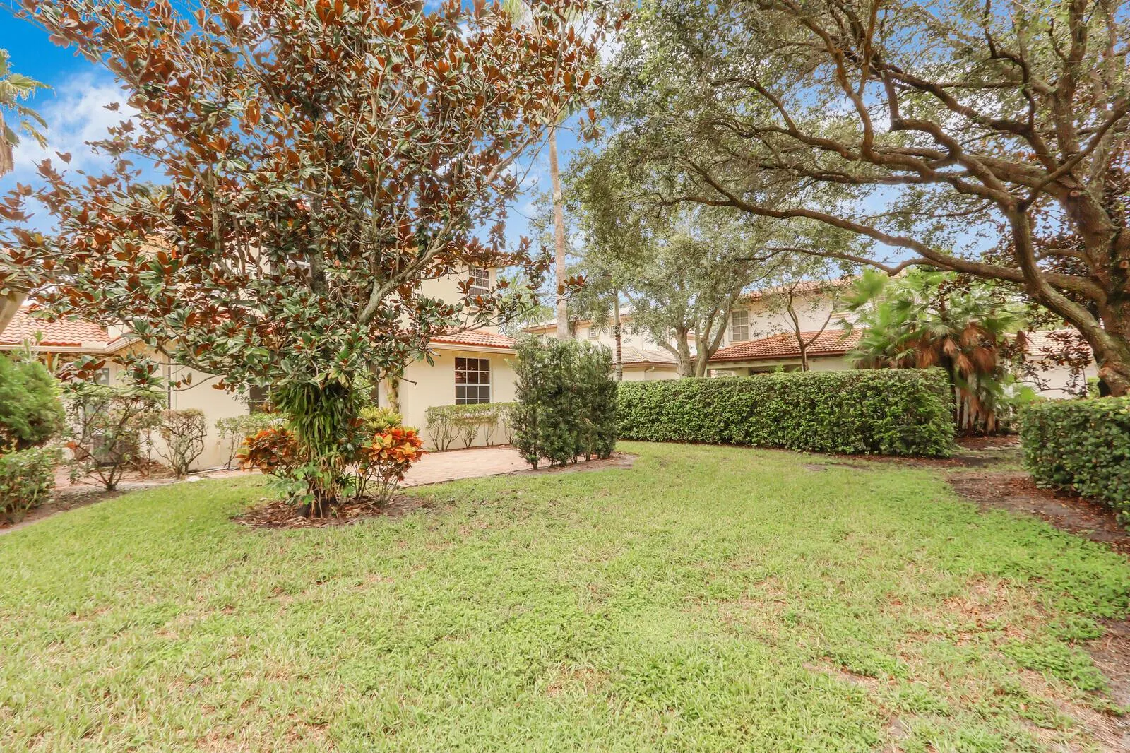 740 Duchess Court