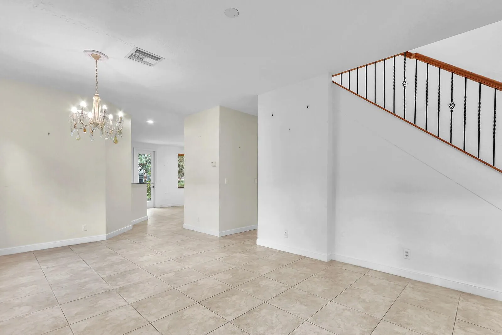 740 Duchess Court