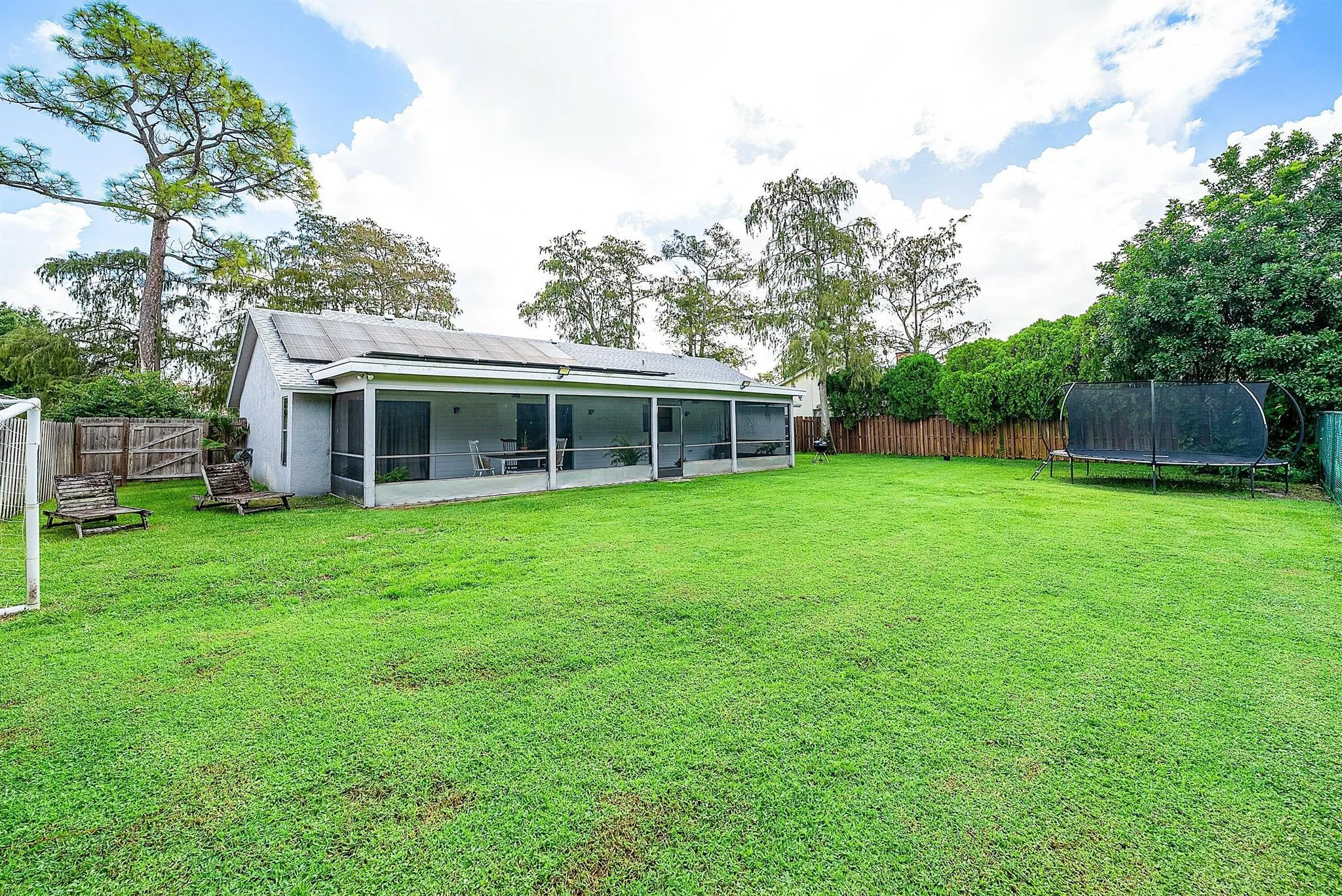 1252 Raintree Lane