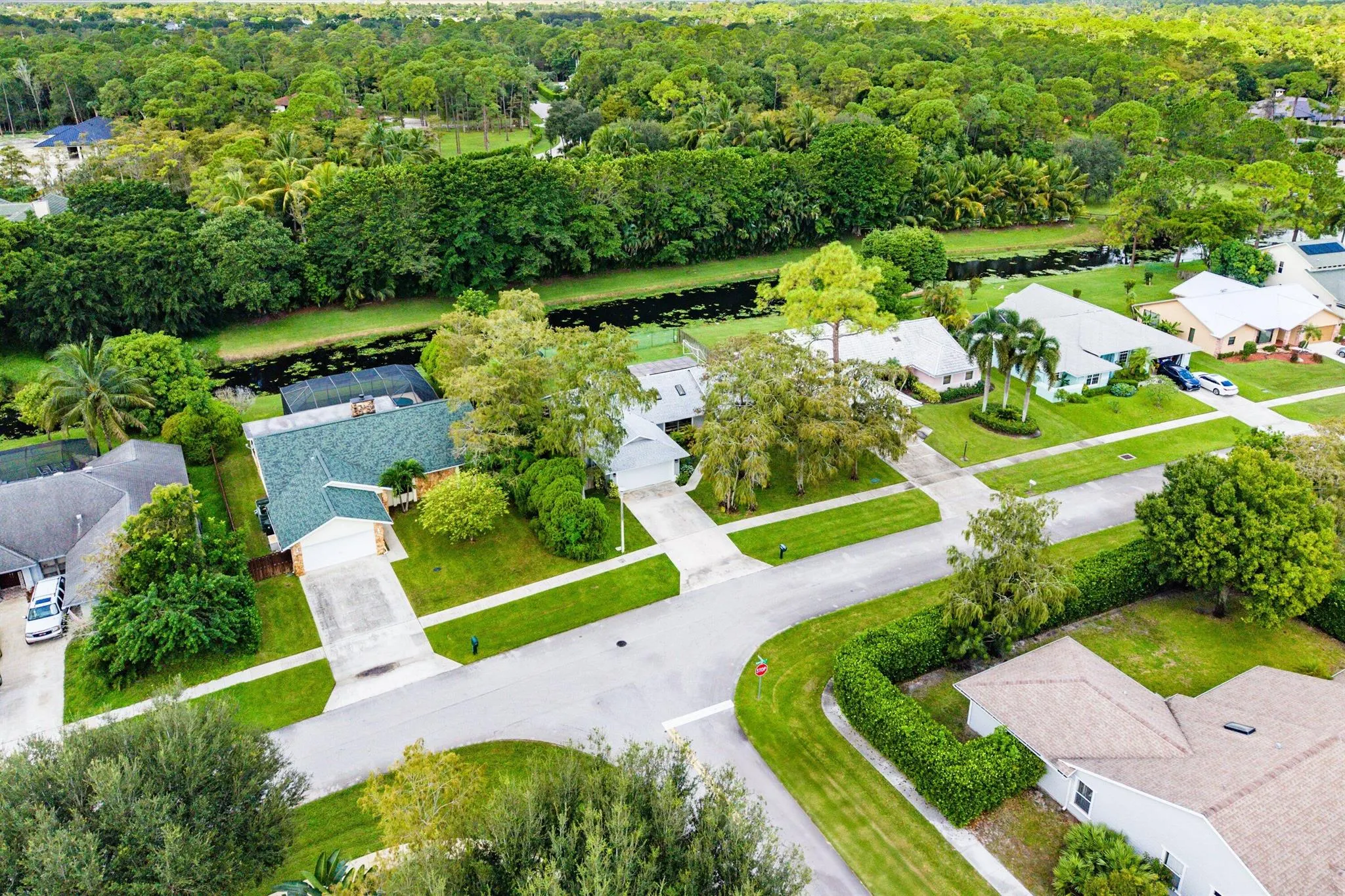 1252 Raintree Lane