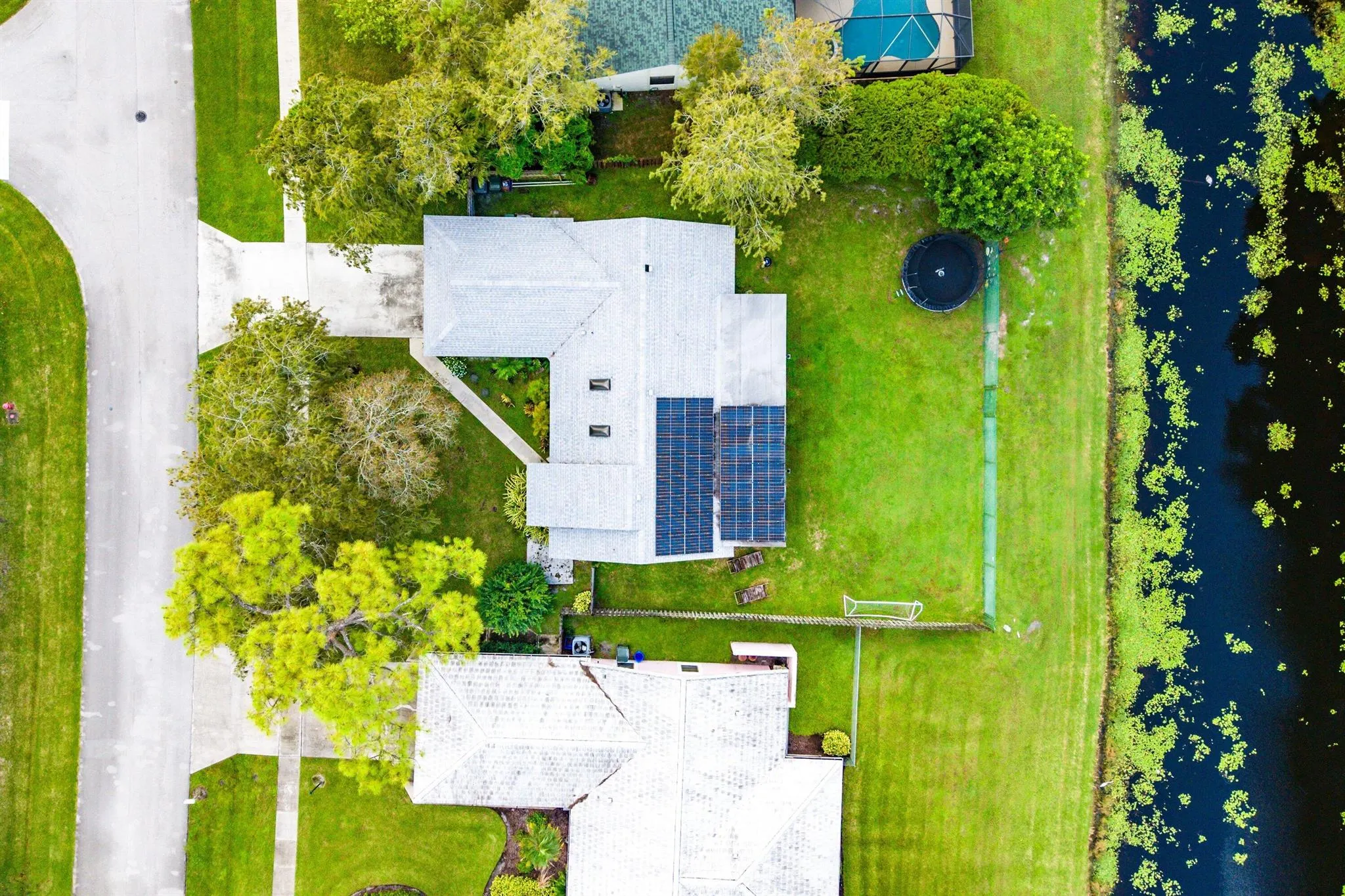 1252 Raintree Lane