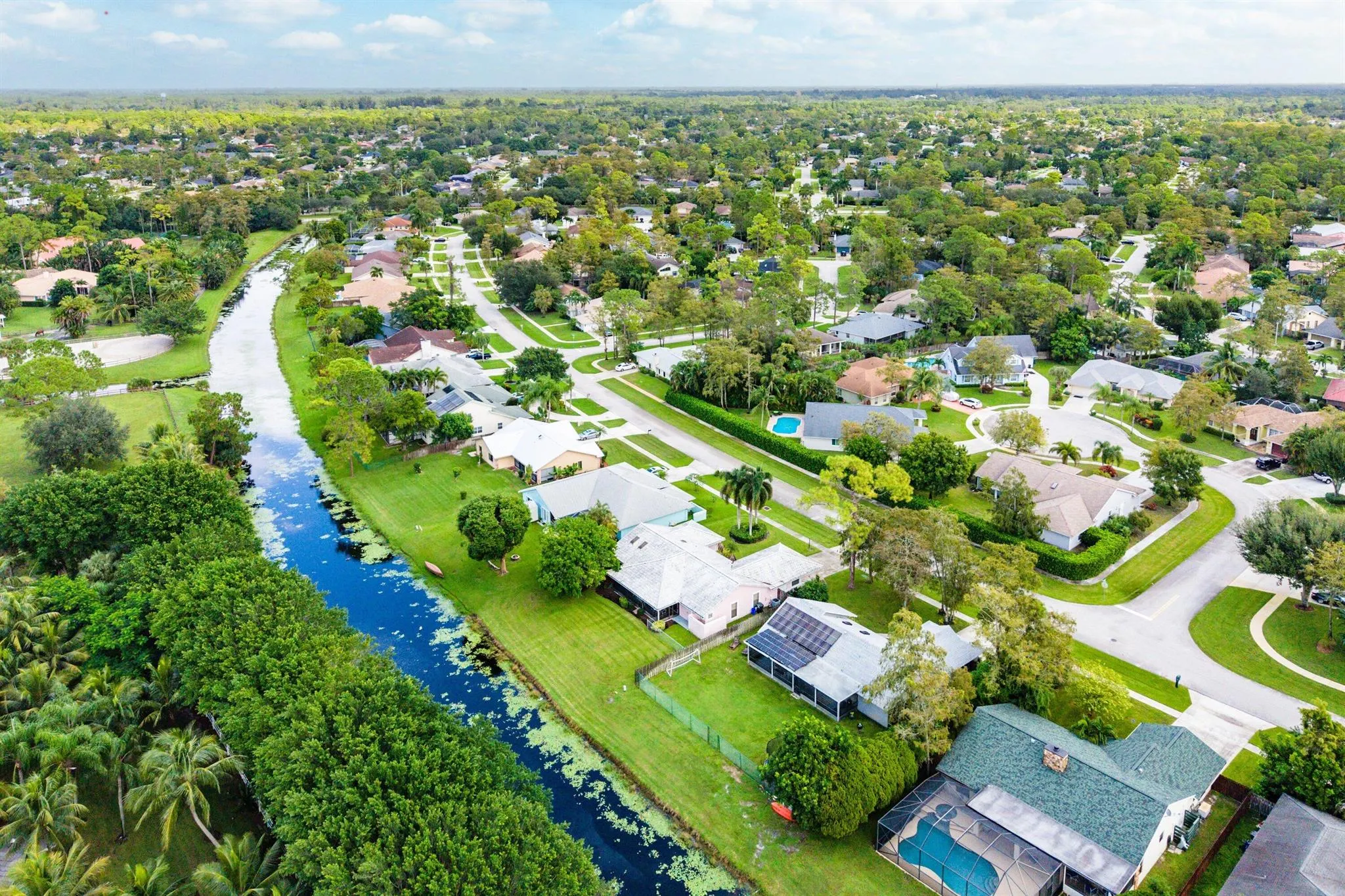 1252 Raintree Lane