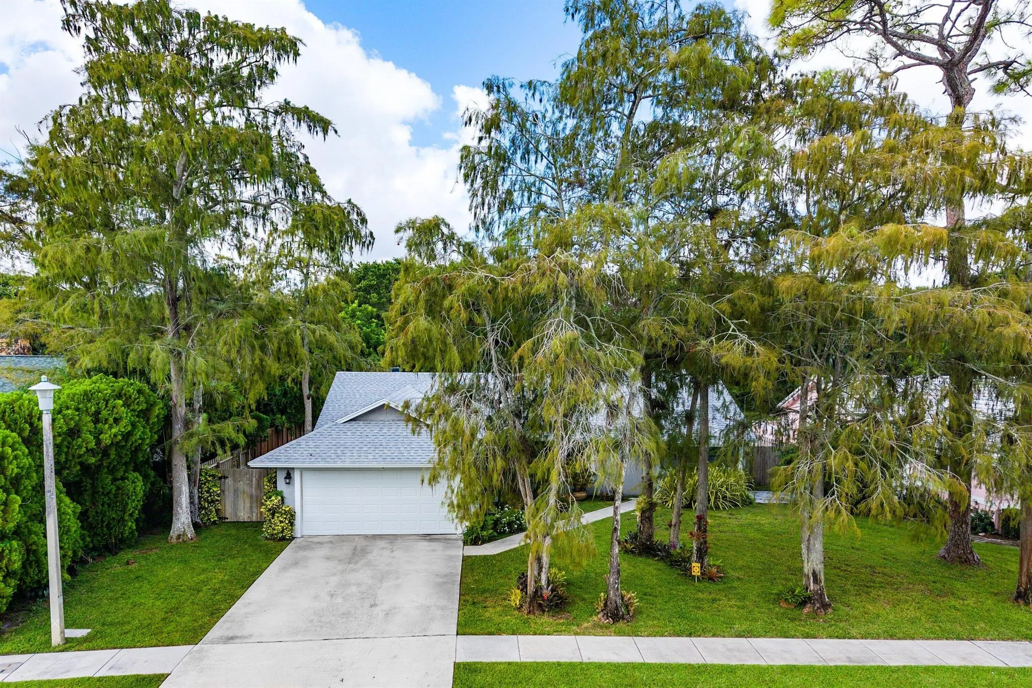 1252 Raintree Lane