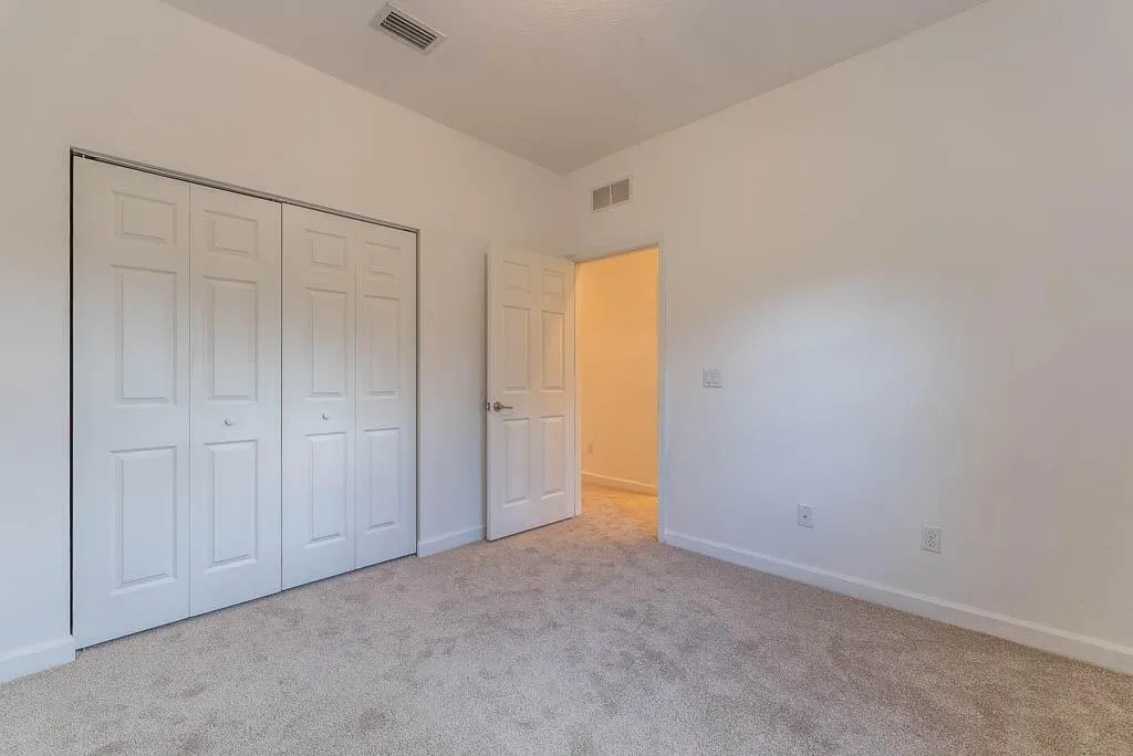 10283 Wellington Parc Drive
