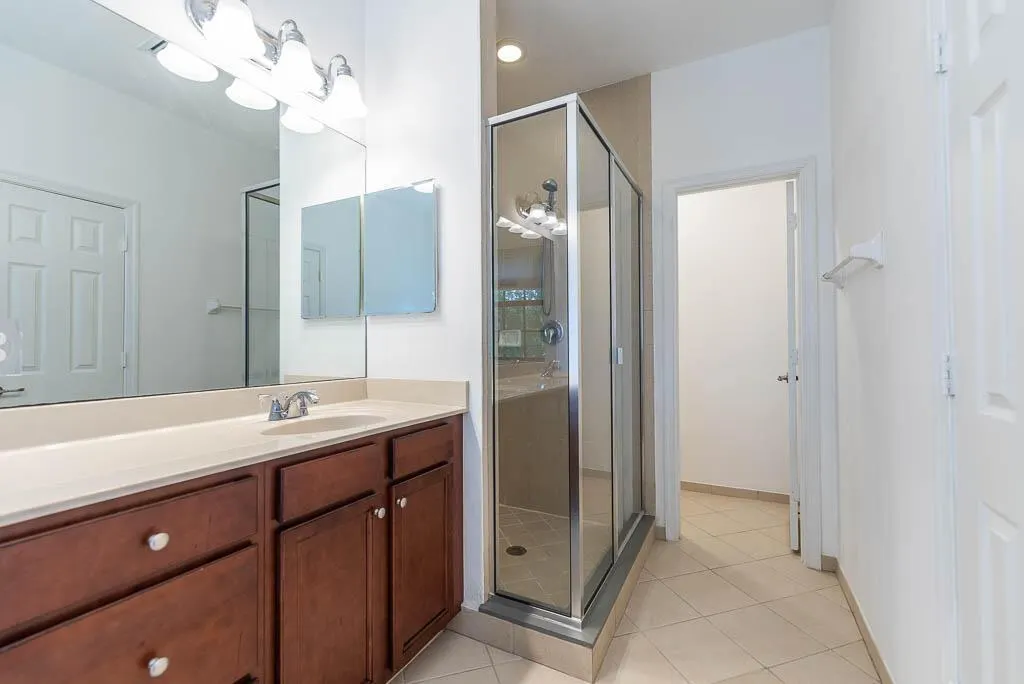 10283 Wellington Parc Drive