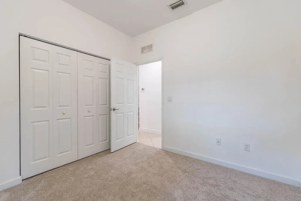10283 Wellington Parc Drive