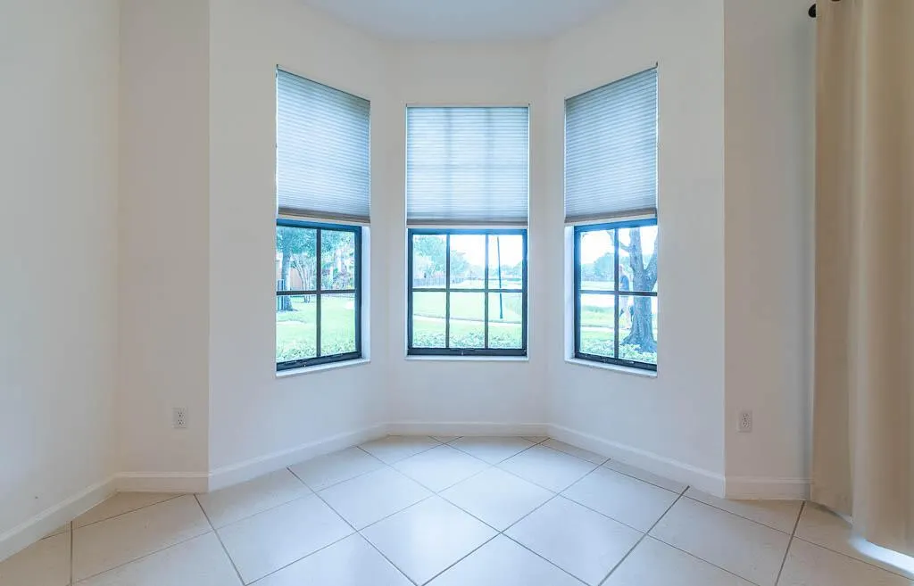 10283 Wellington Parc Drive