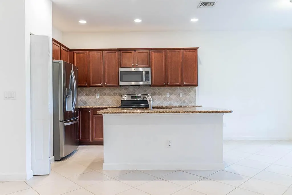 10283 Wellington Parc Drive