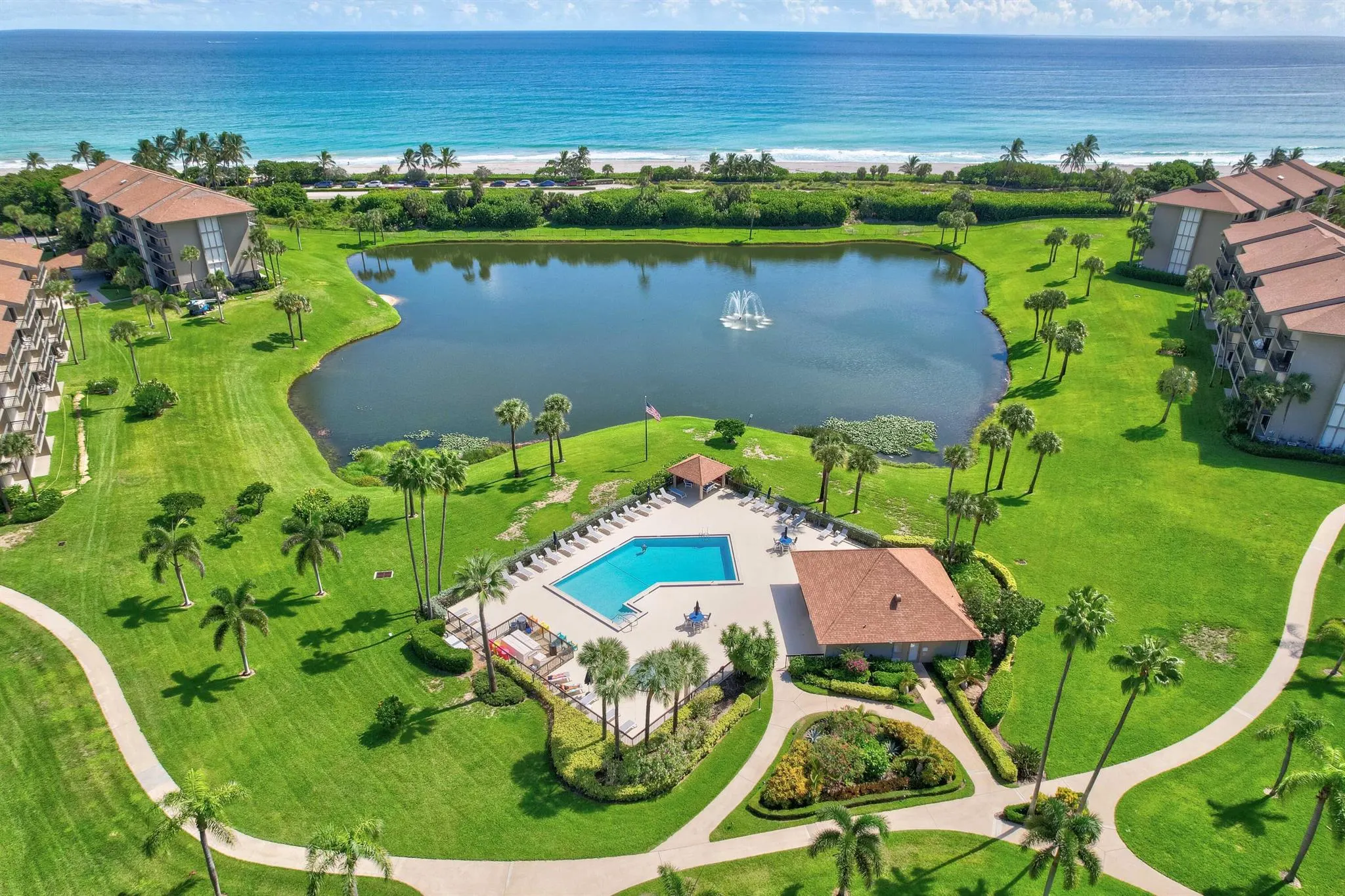 201 S Seas Drive, #102