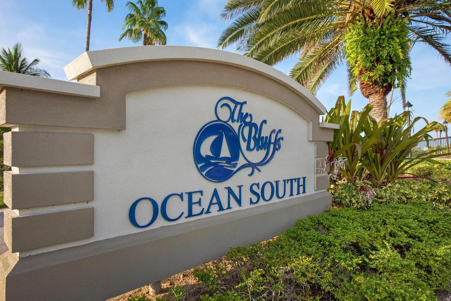 201 S Seas Drive, #102