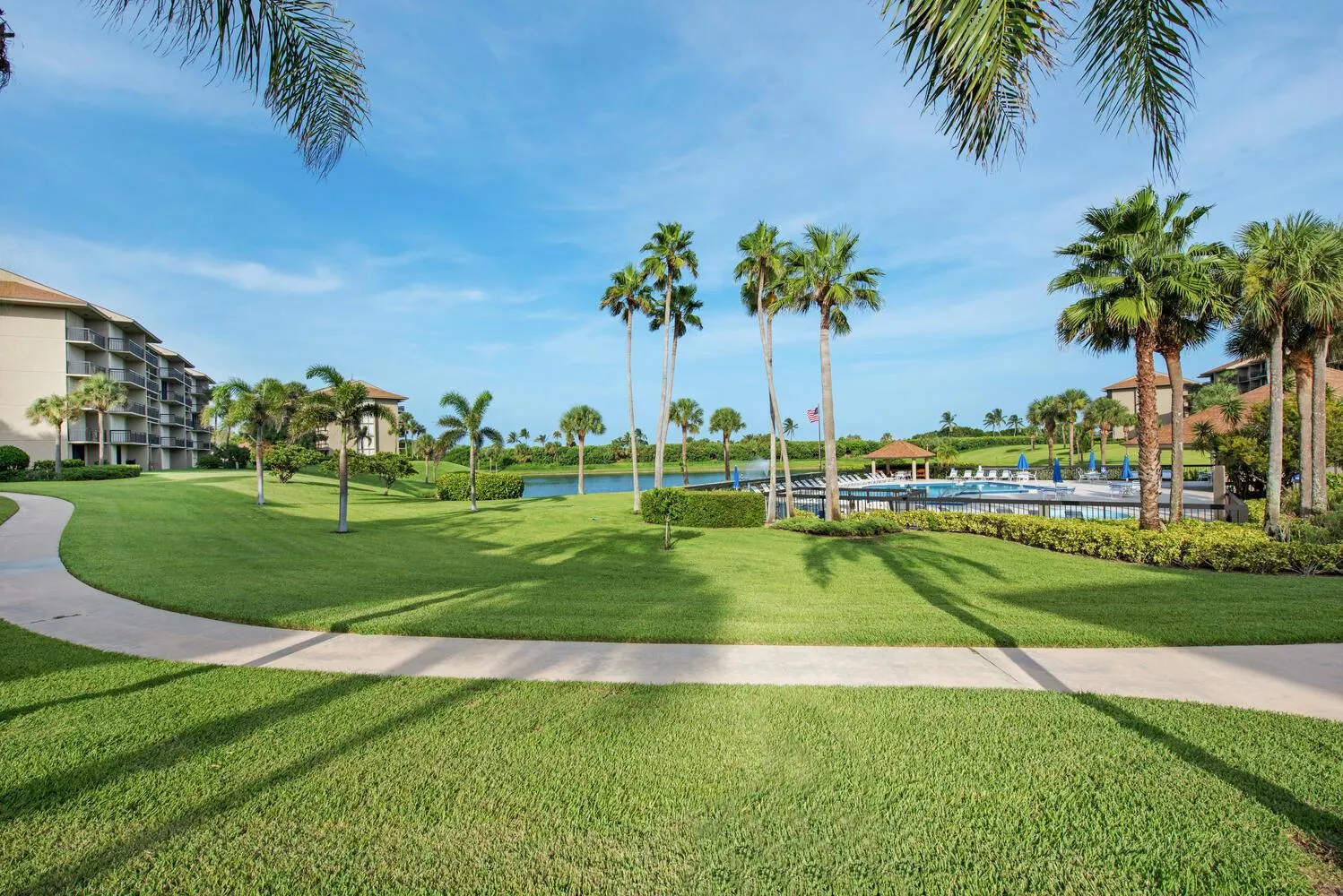 201 S Seas Drive, #102