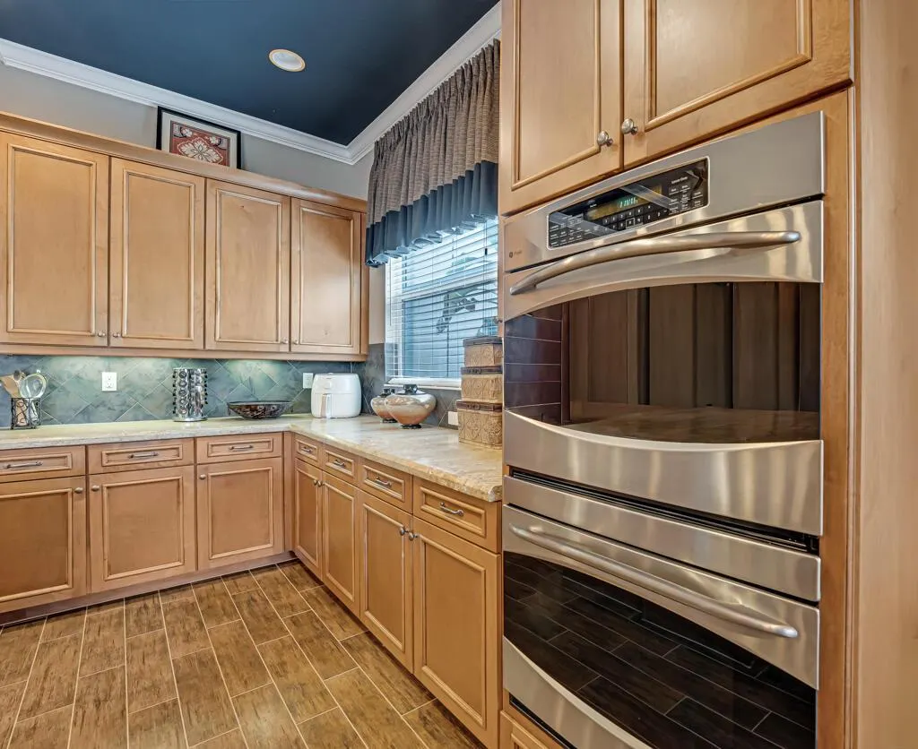2217 Merriweather Way