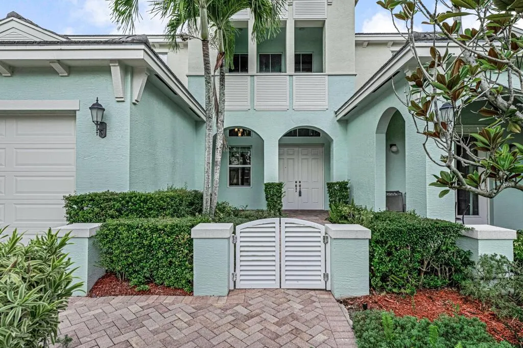 2217 Merriweather Way