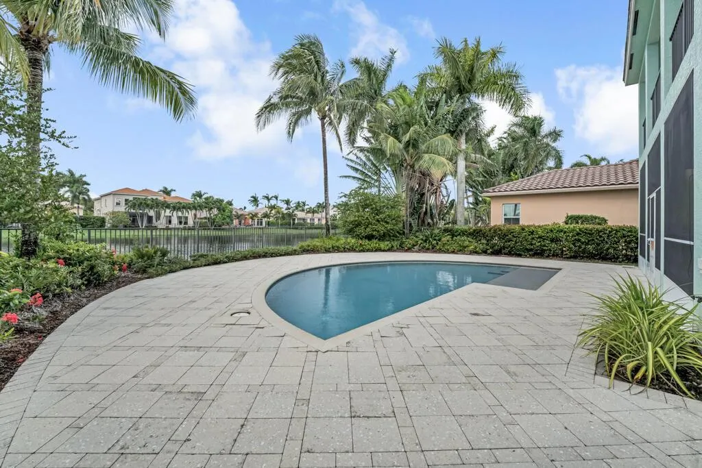 2217 Merriweather Way