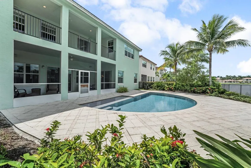 2217 Merriweather Way