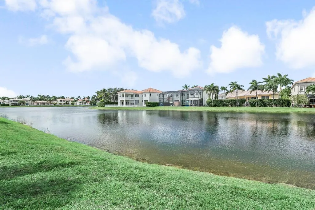 2217 Merriweather Way