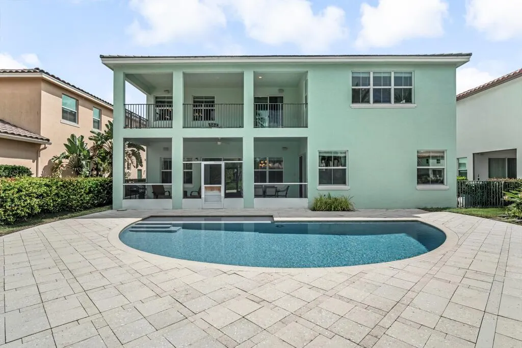 2217 Merriweather Way