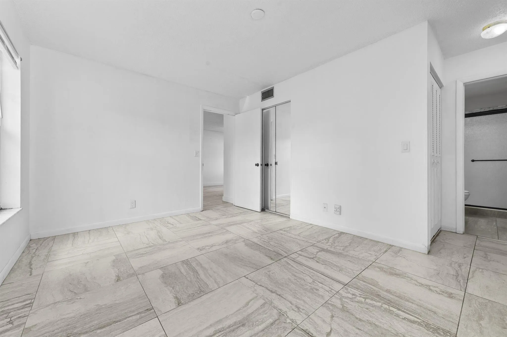 811 Salem Lane