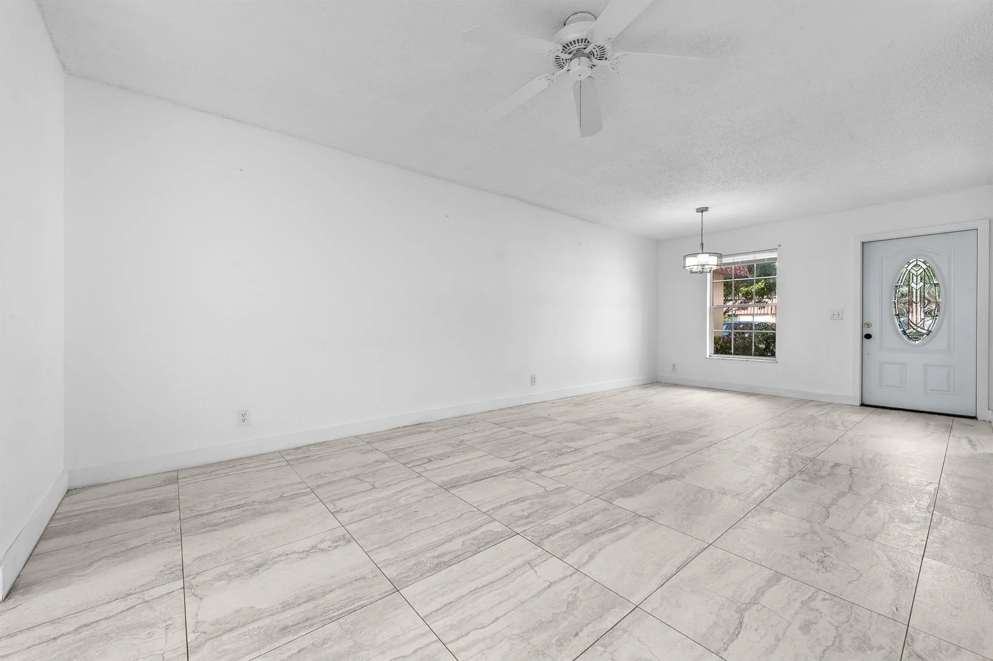 811 Salem Lane