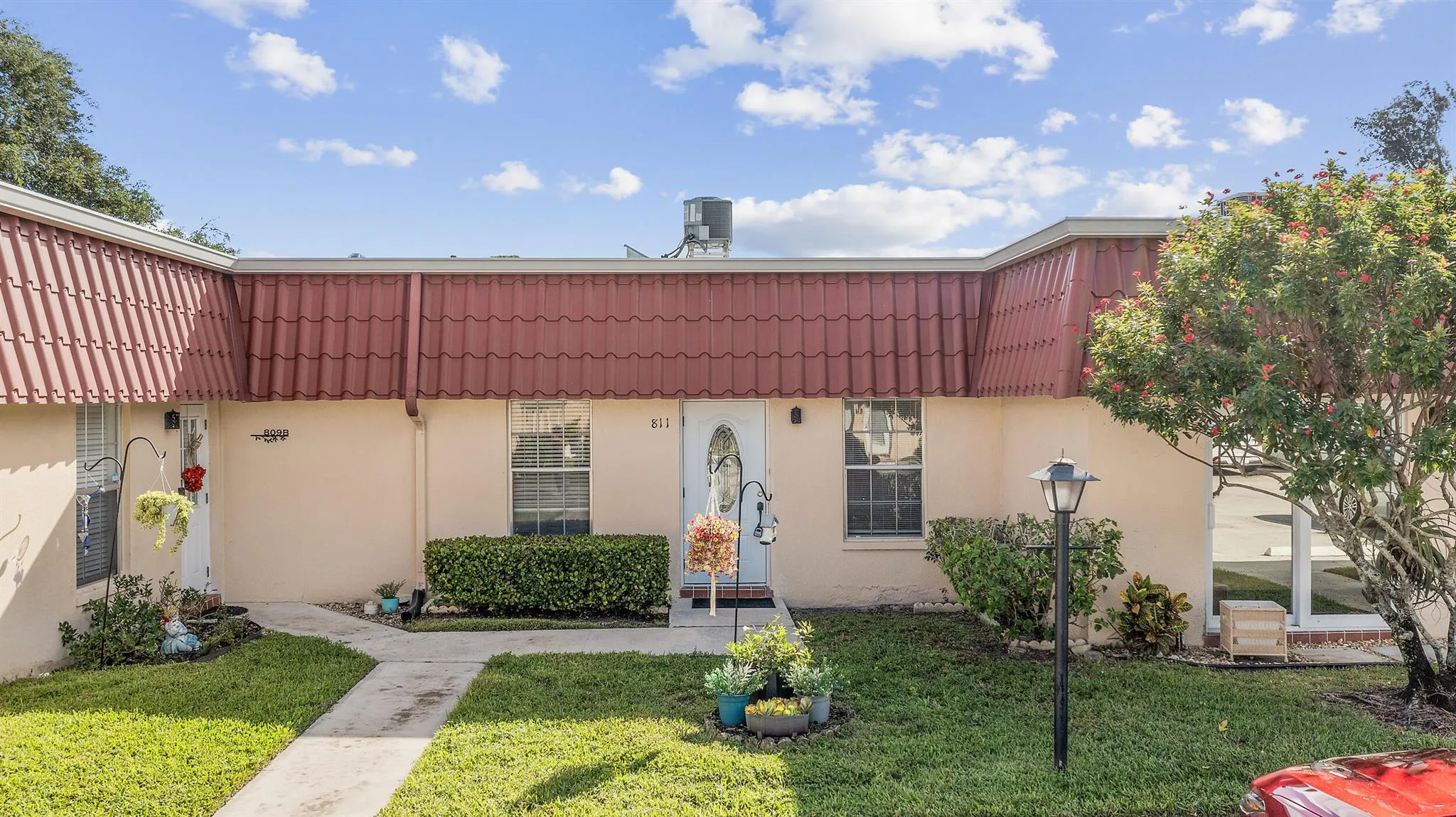811 Salem Lane