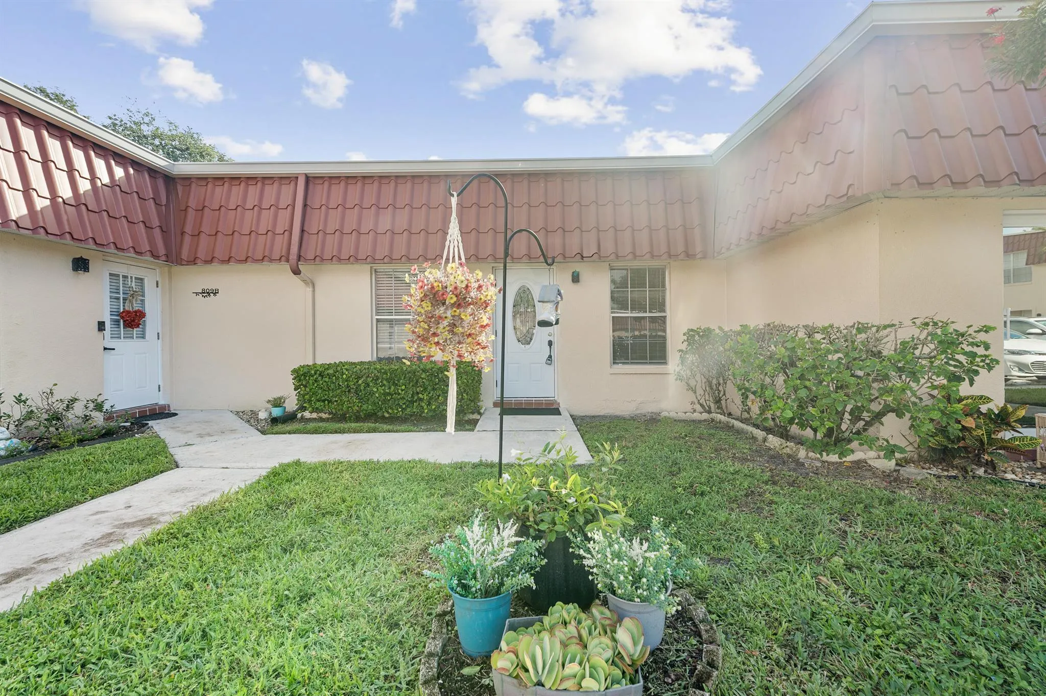 811 Salem Lane