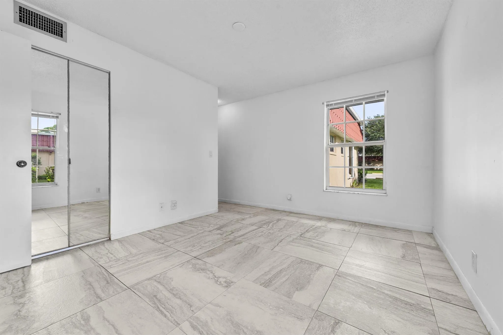 811 Salem Lane