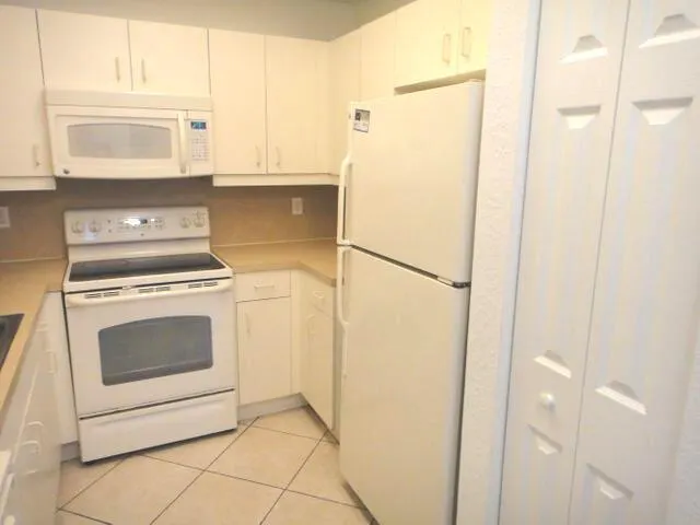 2914 Hope Valley Street, #2110