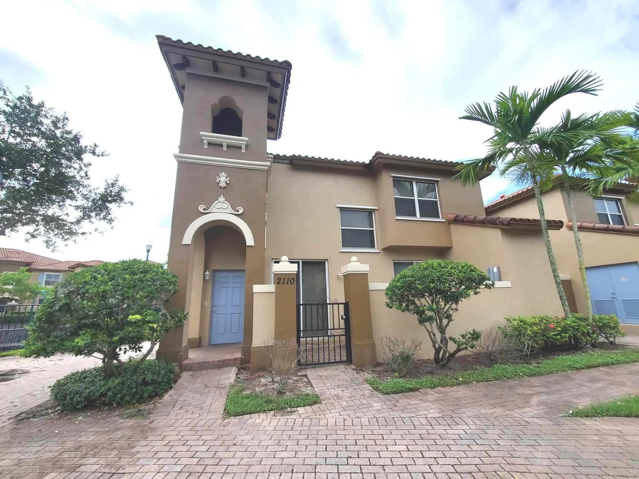 2914 Hope Valley Street, #2110