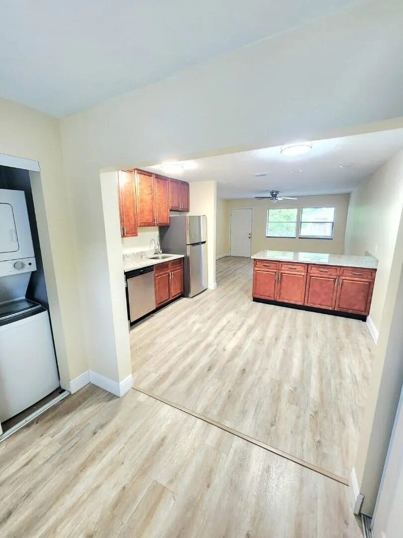 4875 Orlando Avenue, #B