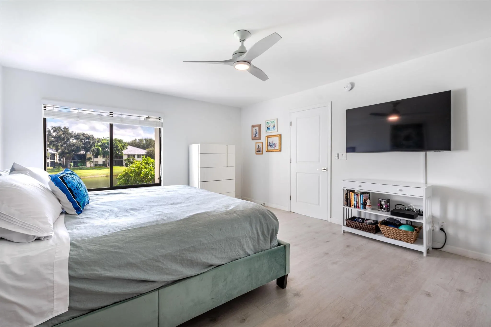 15980 Loch Katrine Trail, #8104