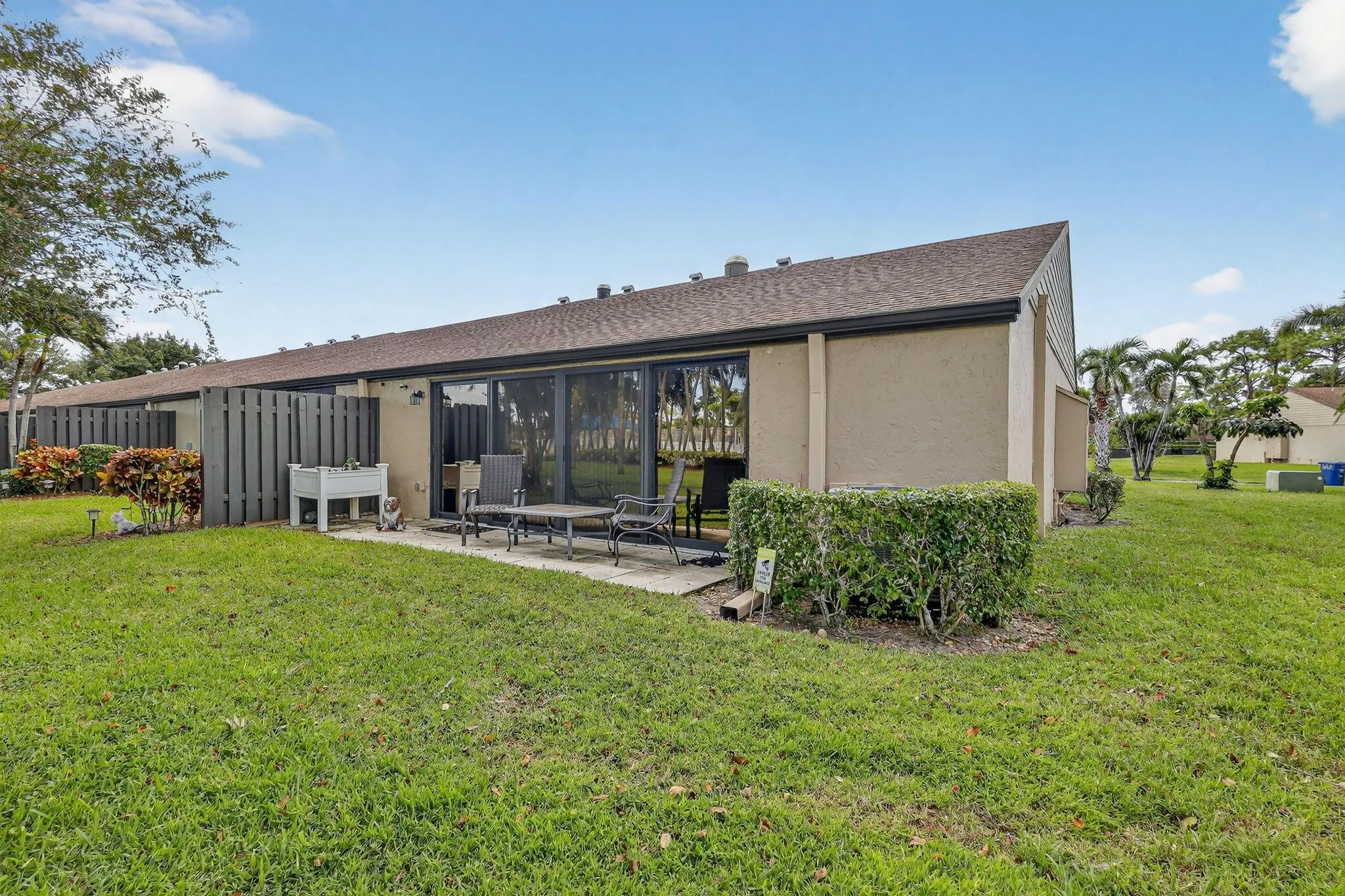 541 Shady Pine Way, #A