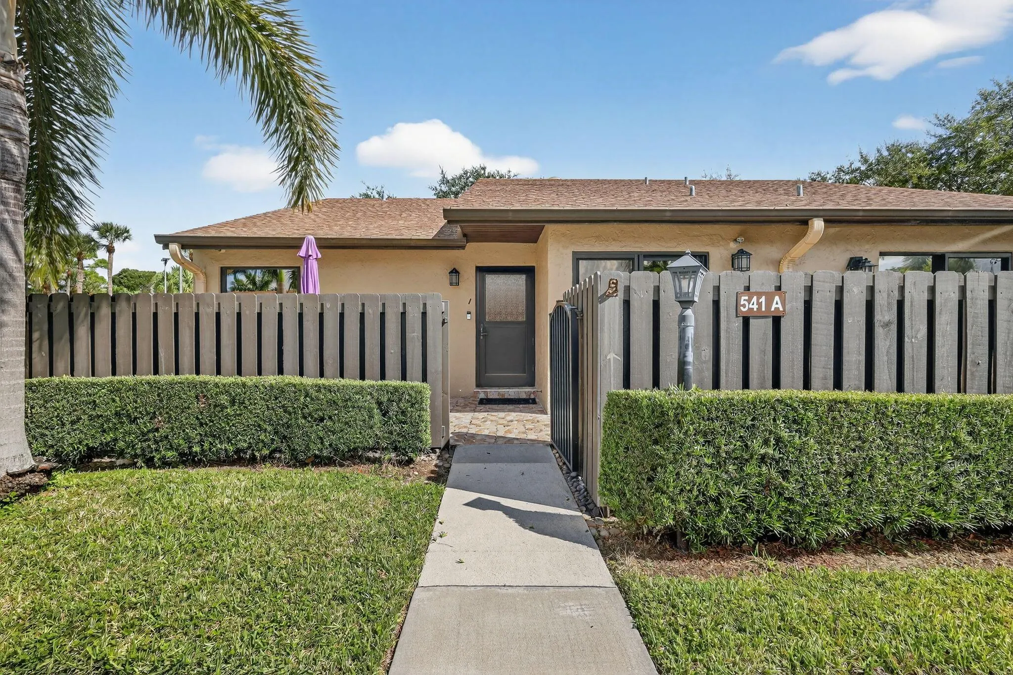 541 Shady Pine Way, #A
