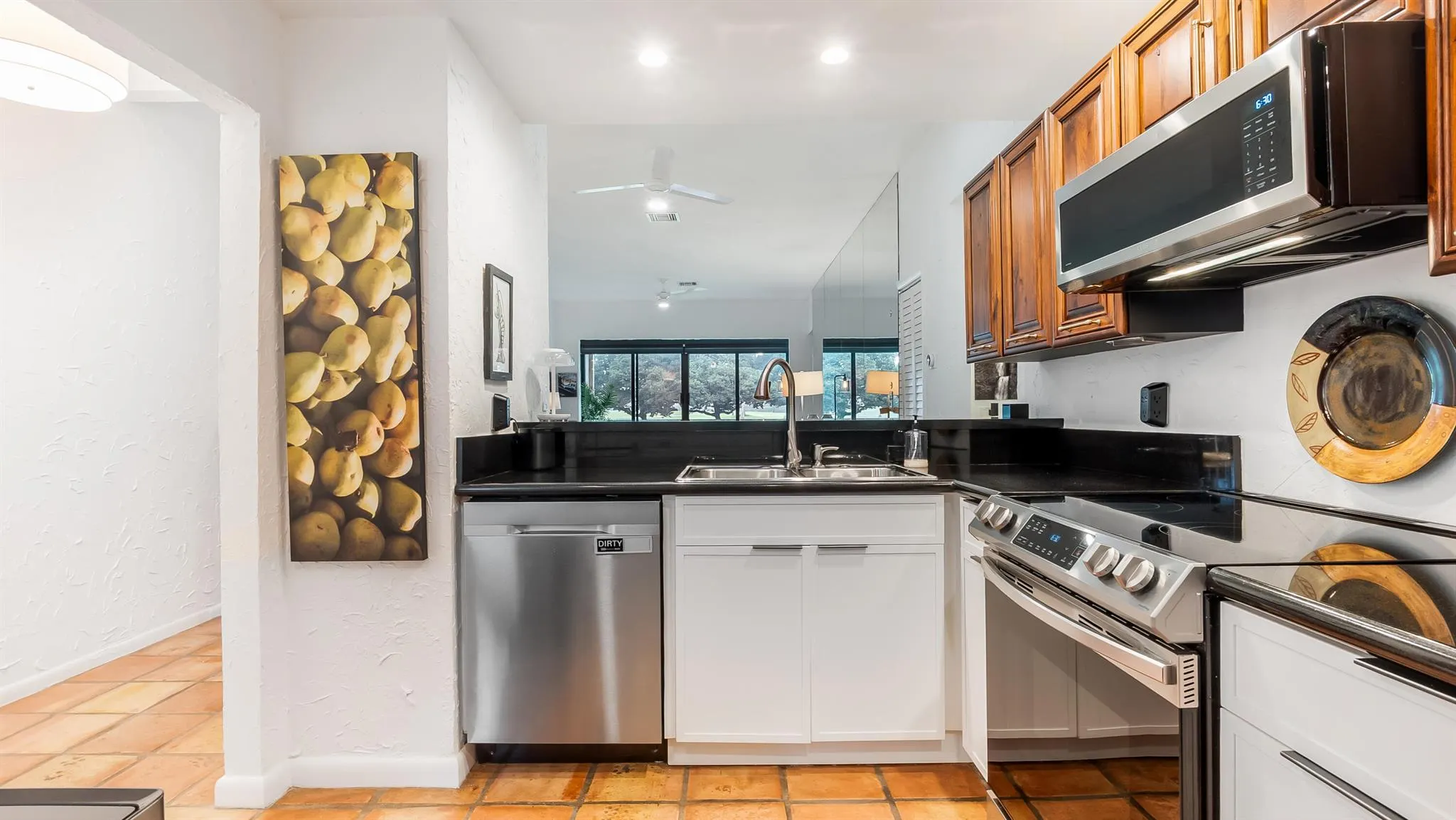 7495 La Paz Boulevard, #105