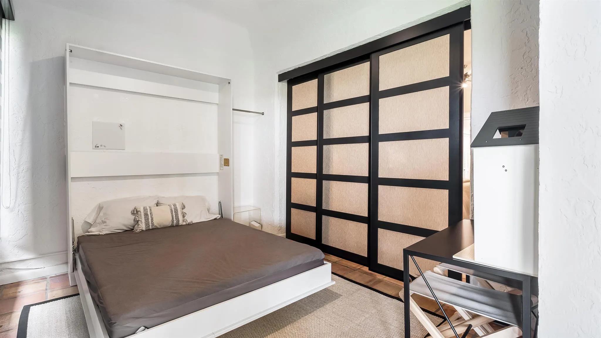 7495 La Paz Boulevard, #105