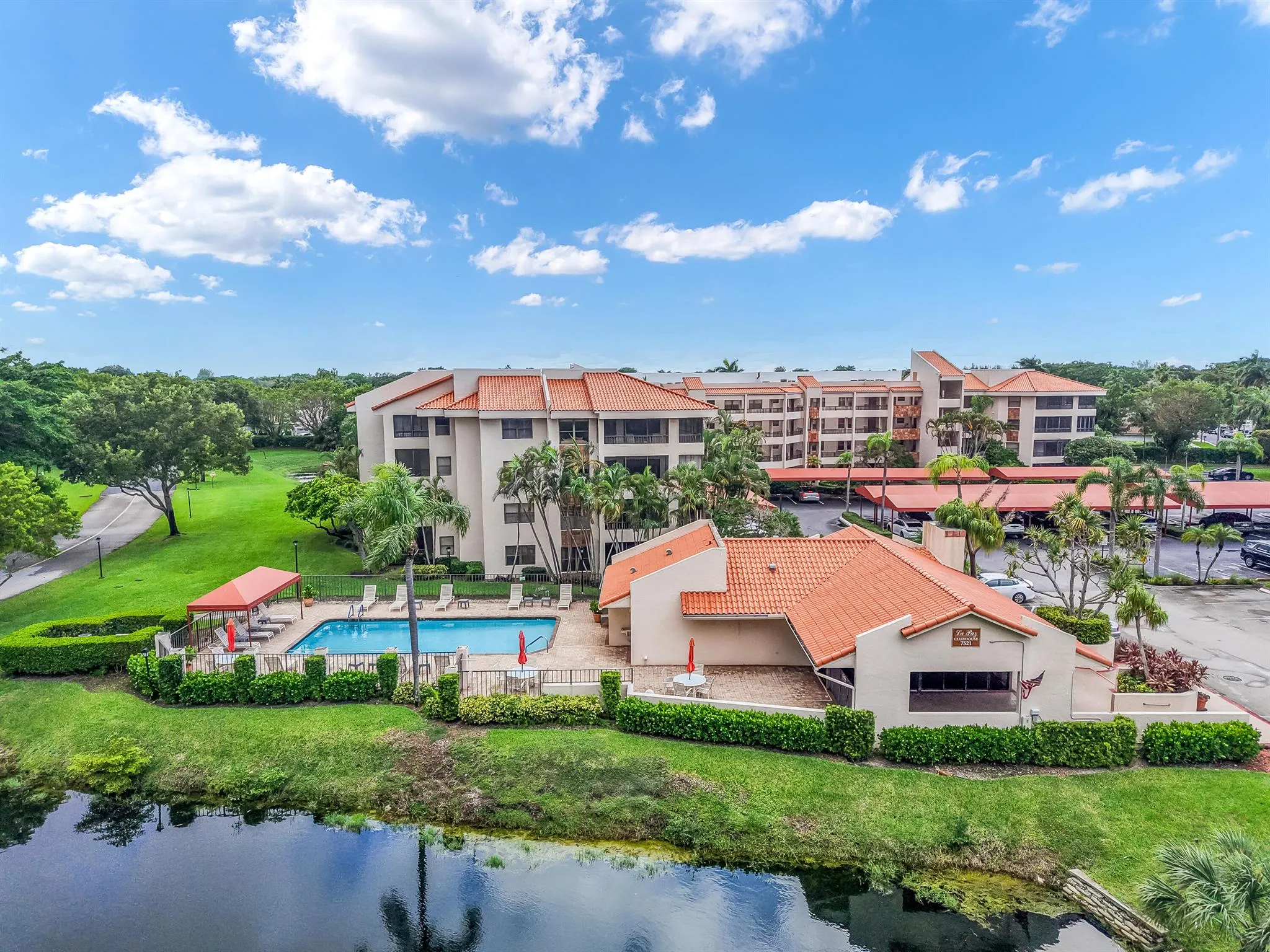 7495 La Paz Boulevard, #105