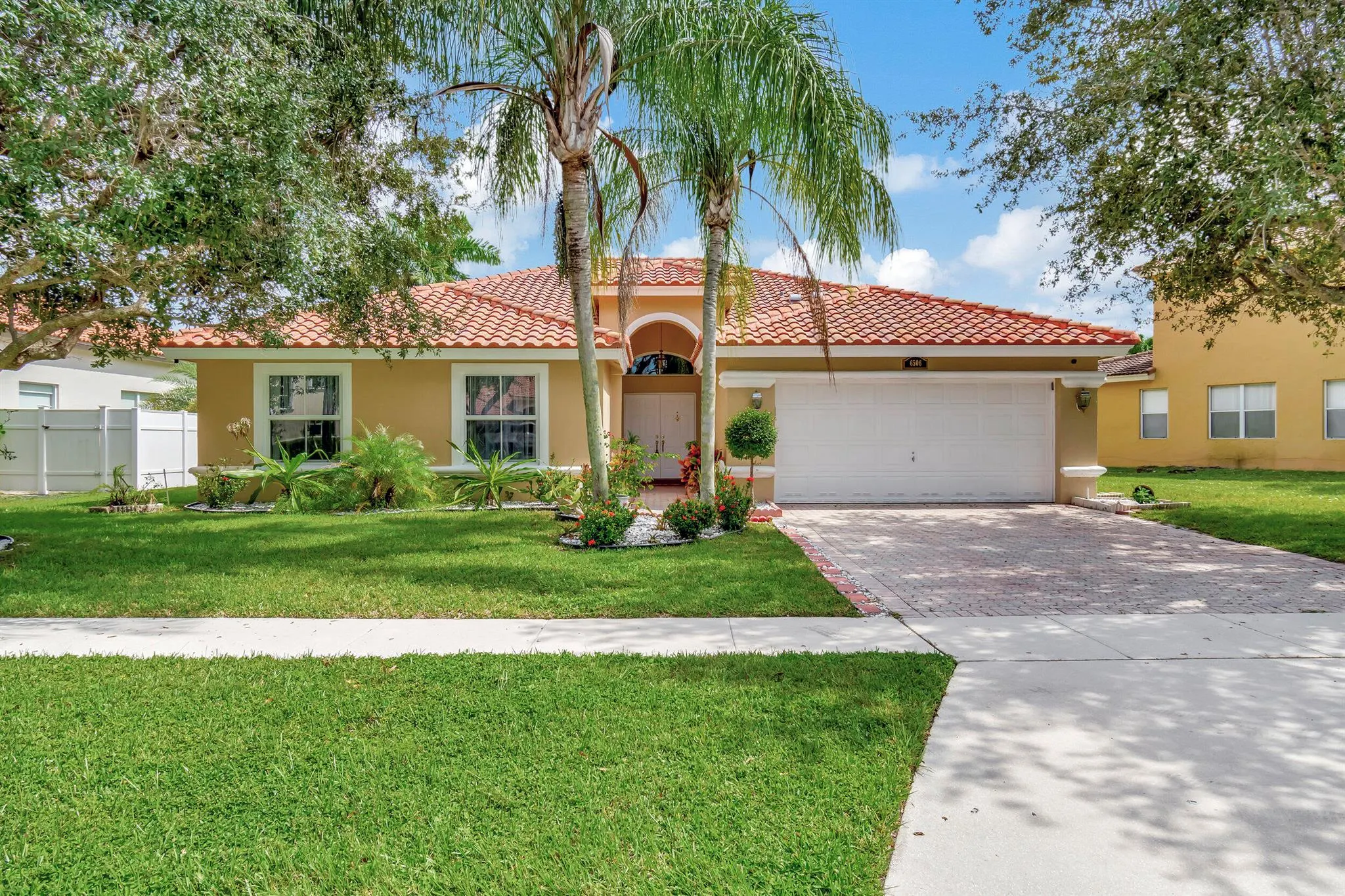 6506 La Gorce Lane