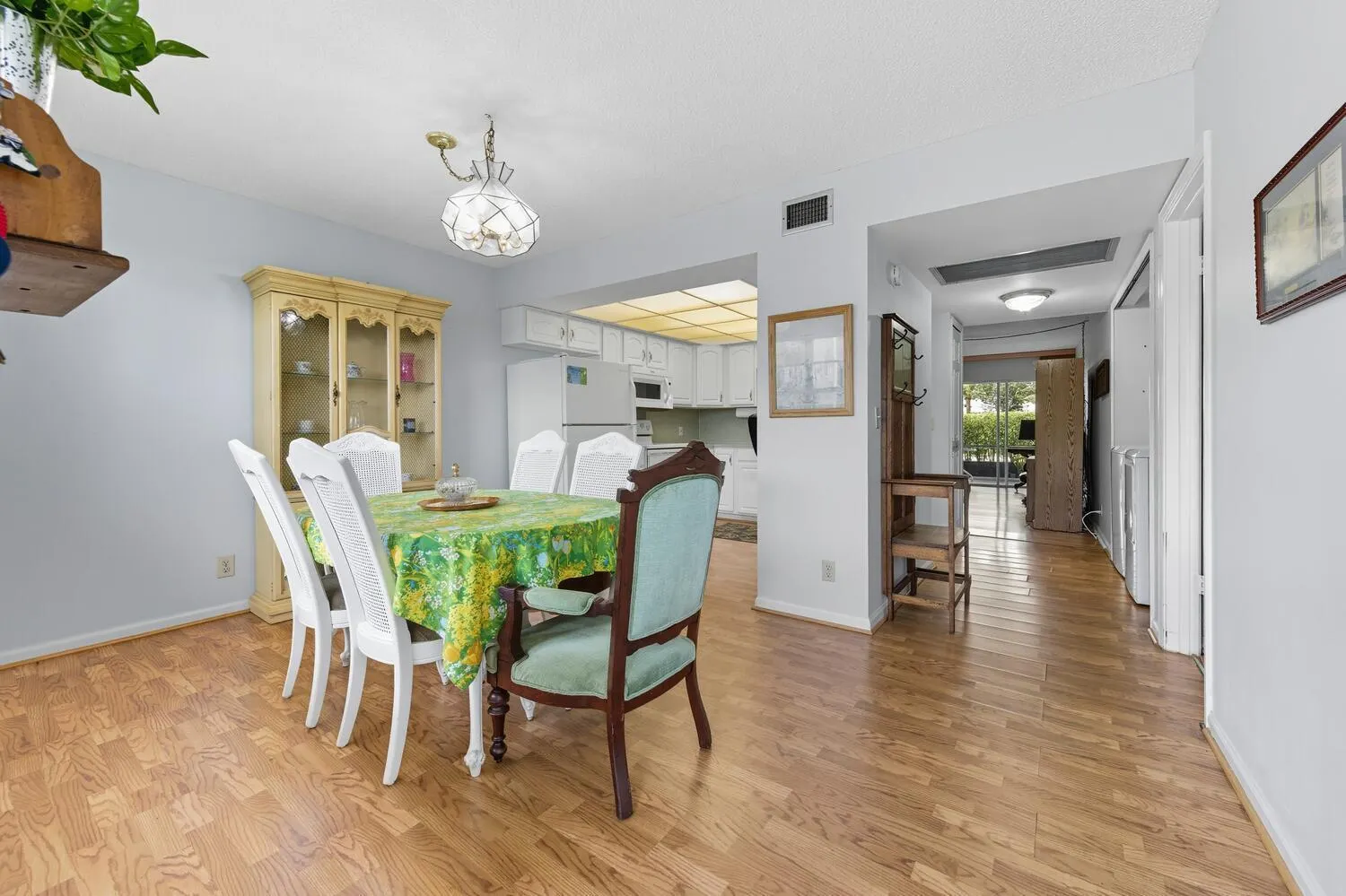 3075 Gardens East Drive, #14