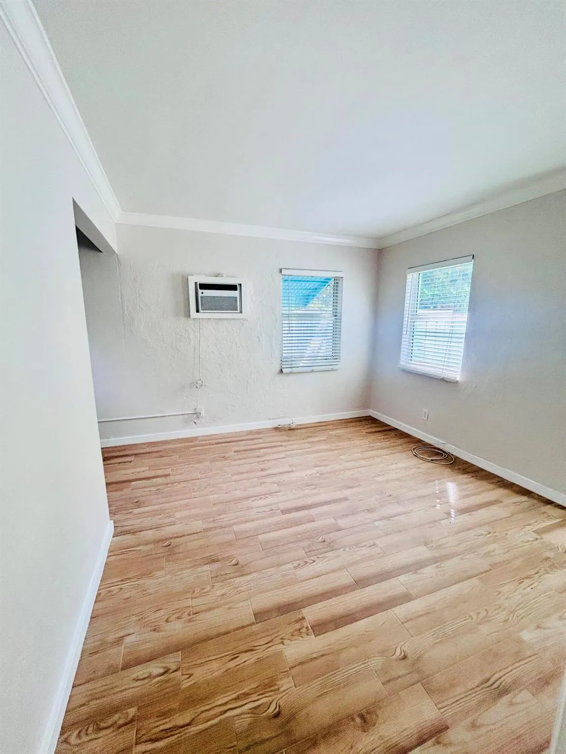 18 S K Street, #2