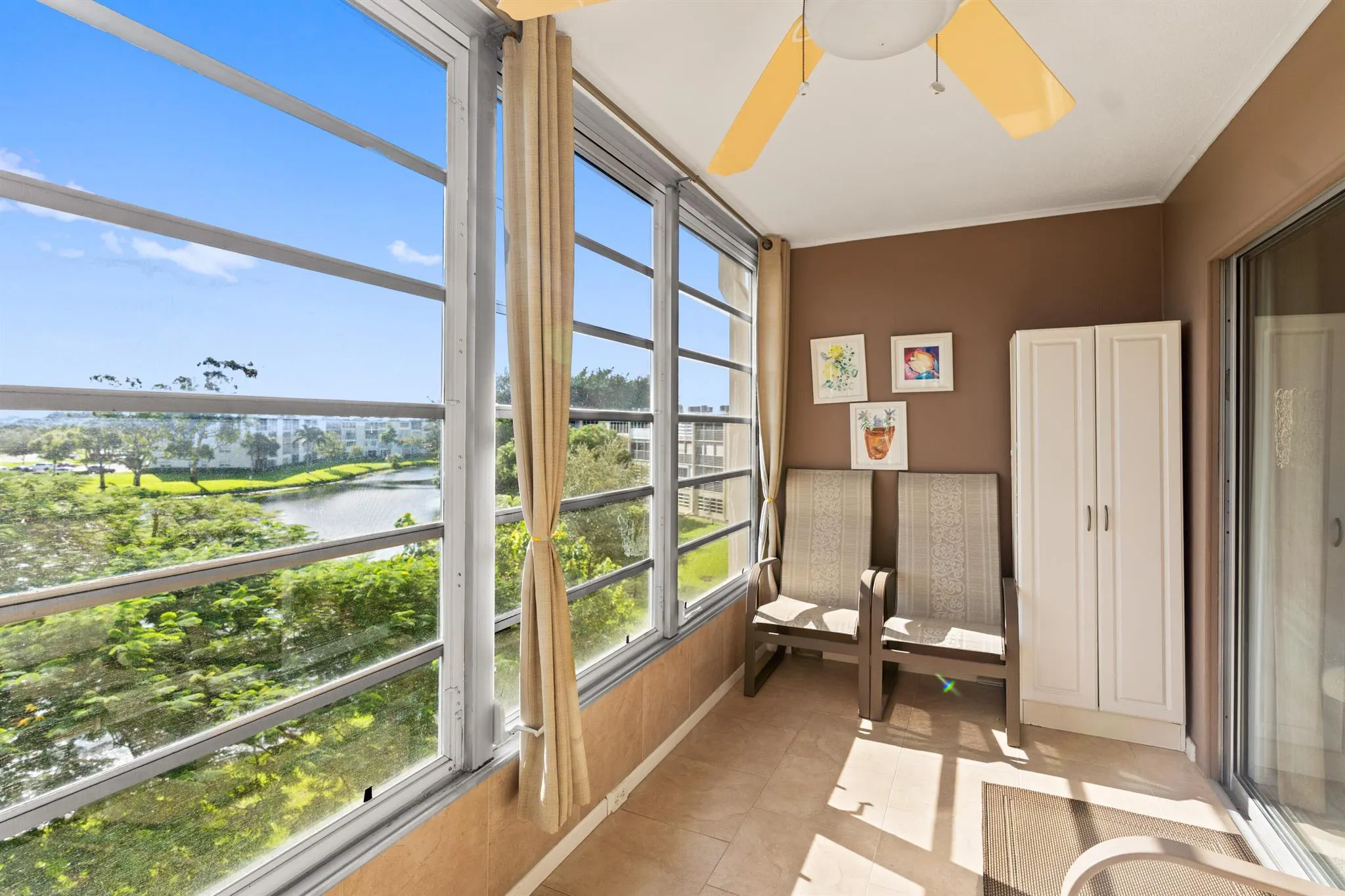 4054 Newcastle C