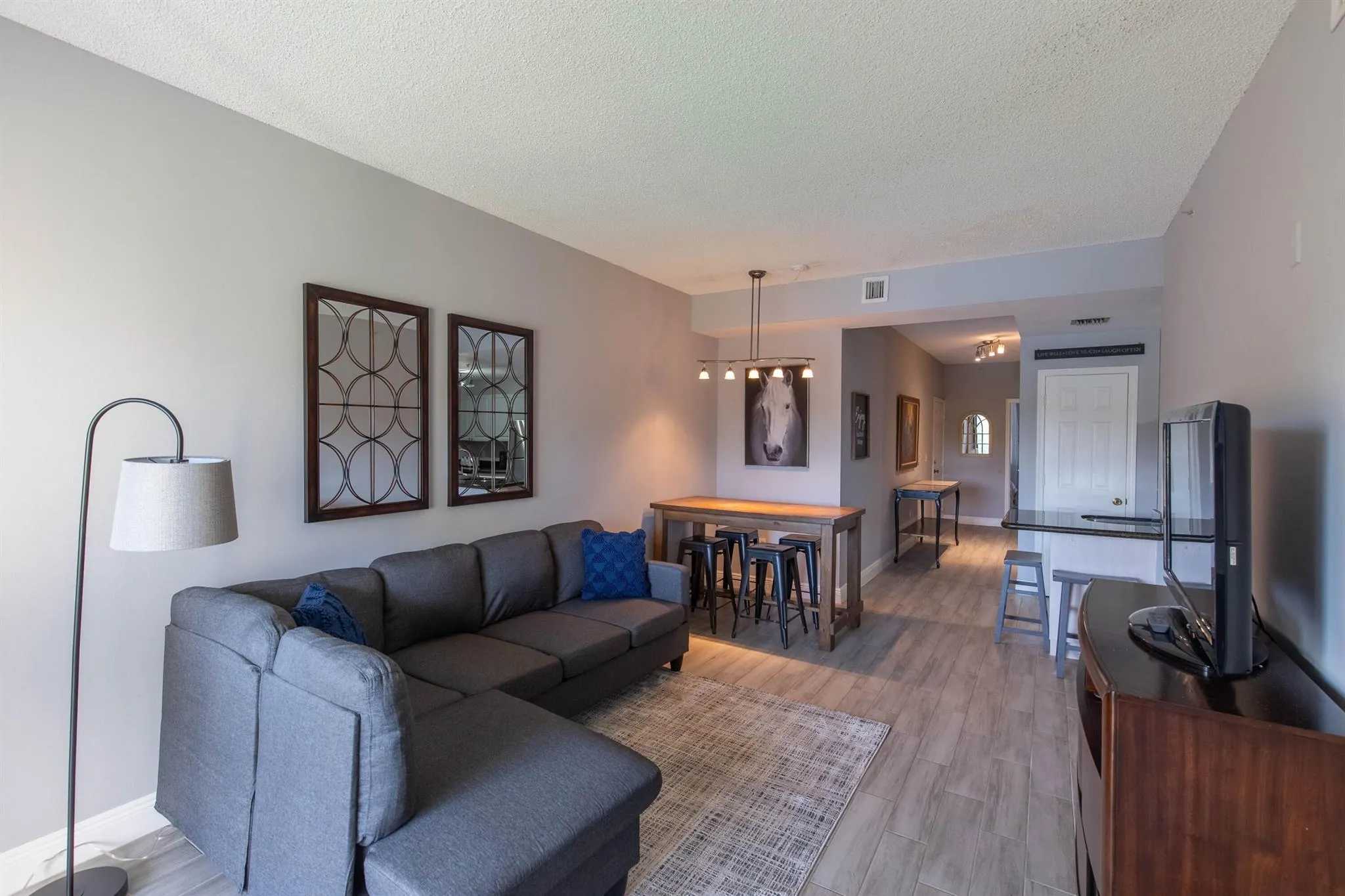 2040 Greenview Shores Boulevard, #211