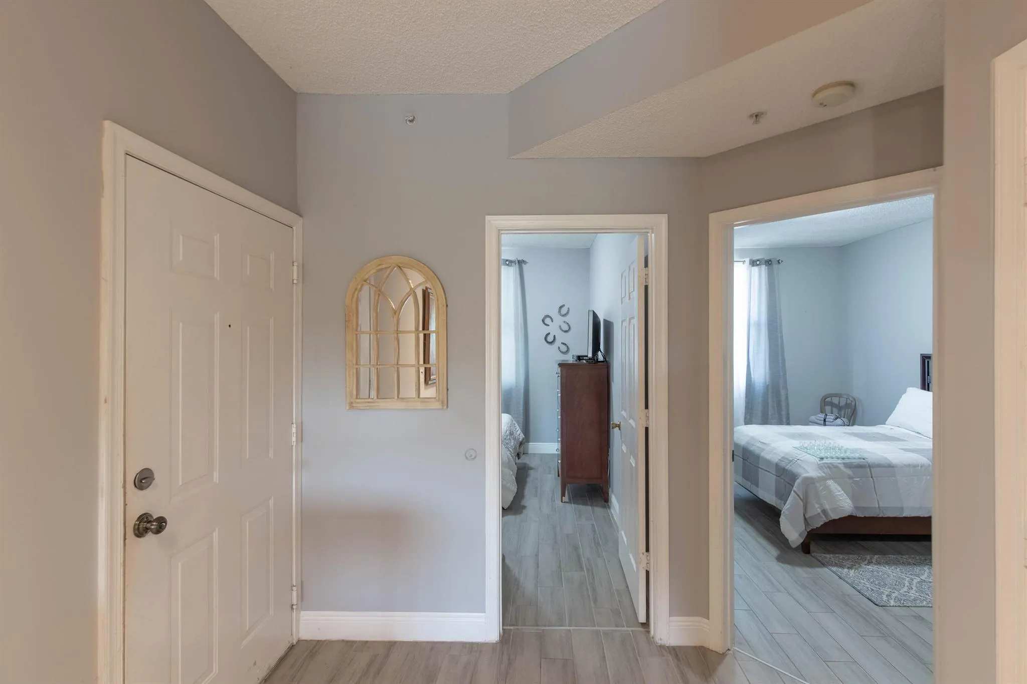 2040 Greenview Shores Boulevard, #211