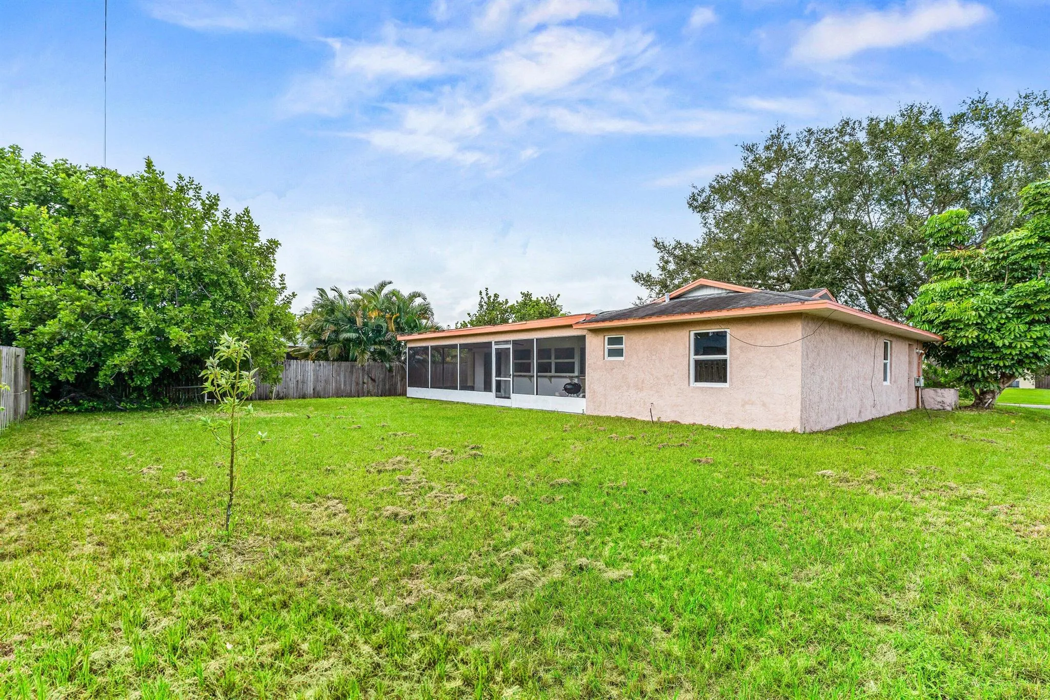 474 SW Exmore Avenue