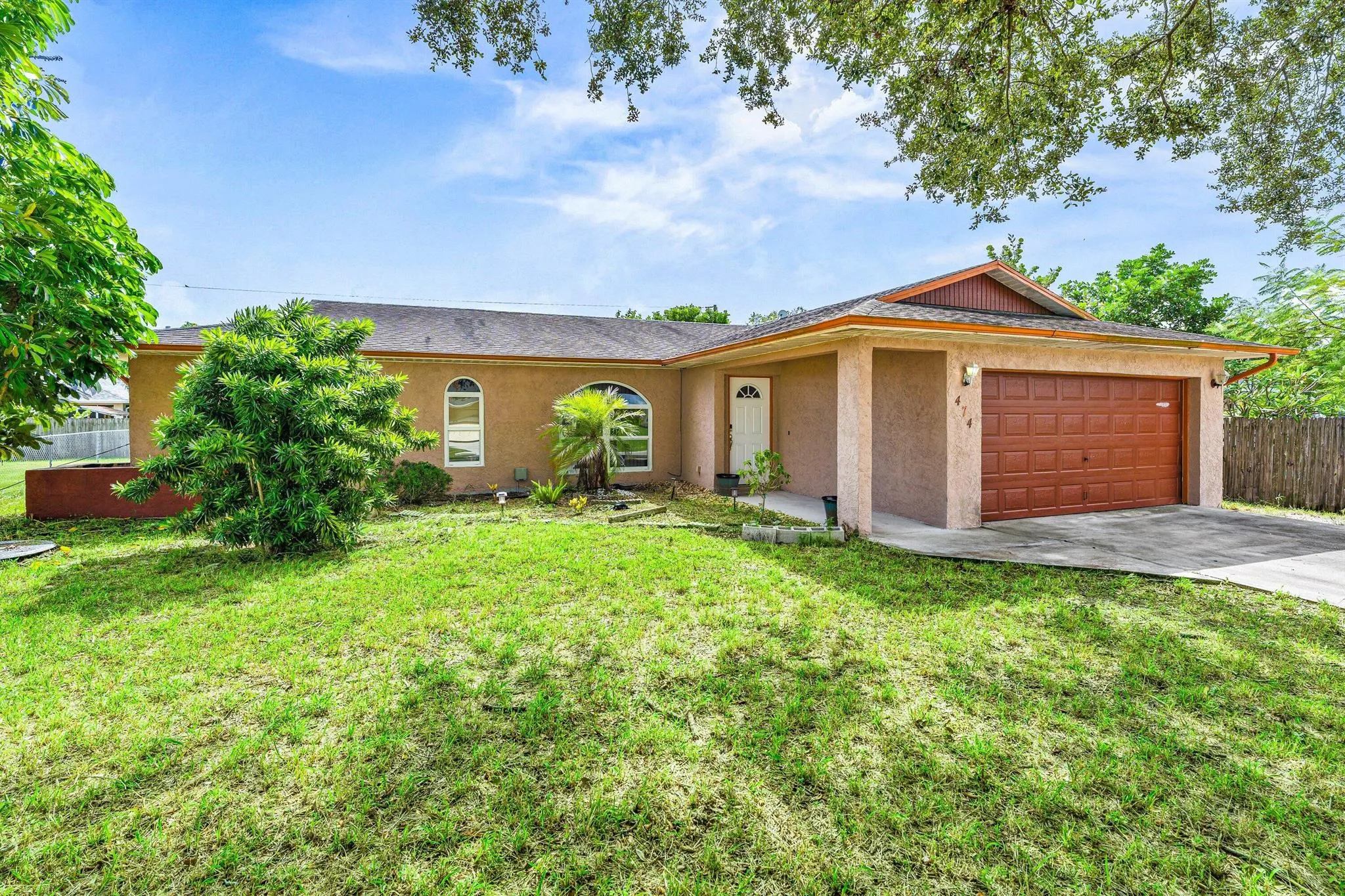 474 SW Exmore Avenue