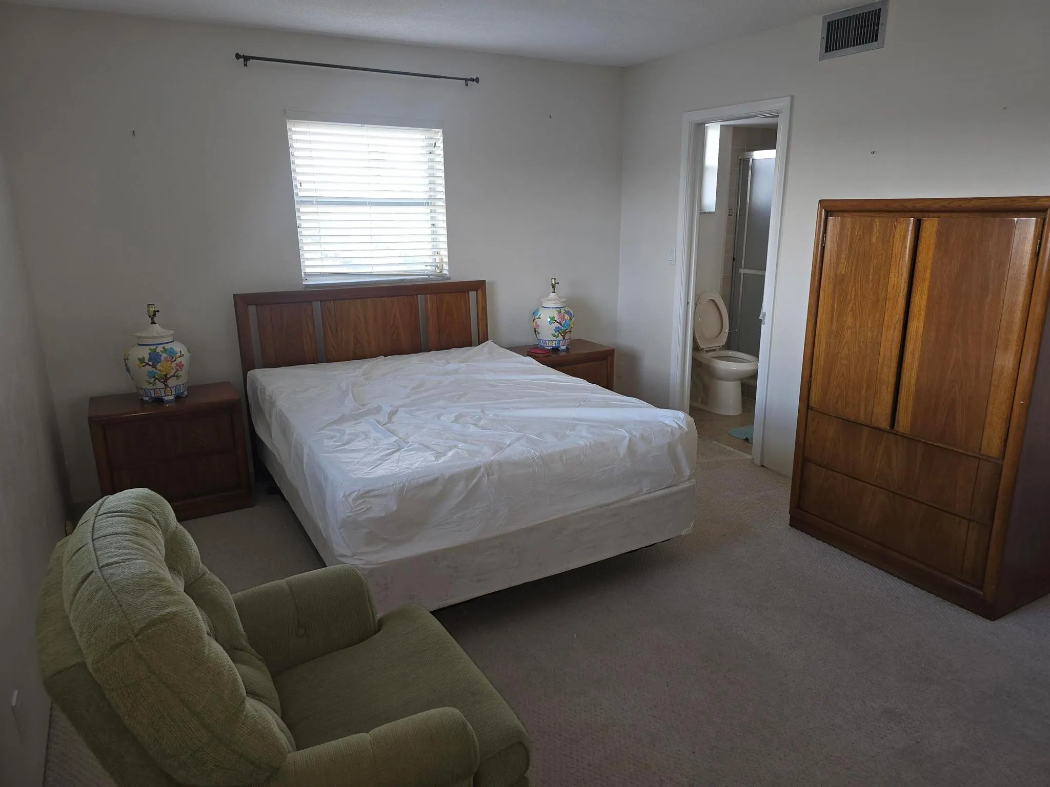 2812 Garden Drive S, #301