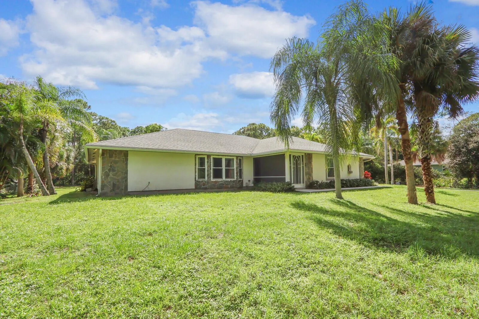 10358 158th Street N