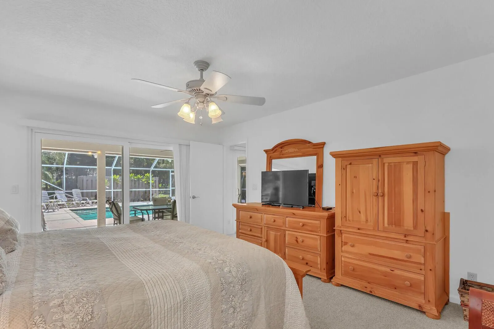 10358 158th Street N
