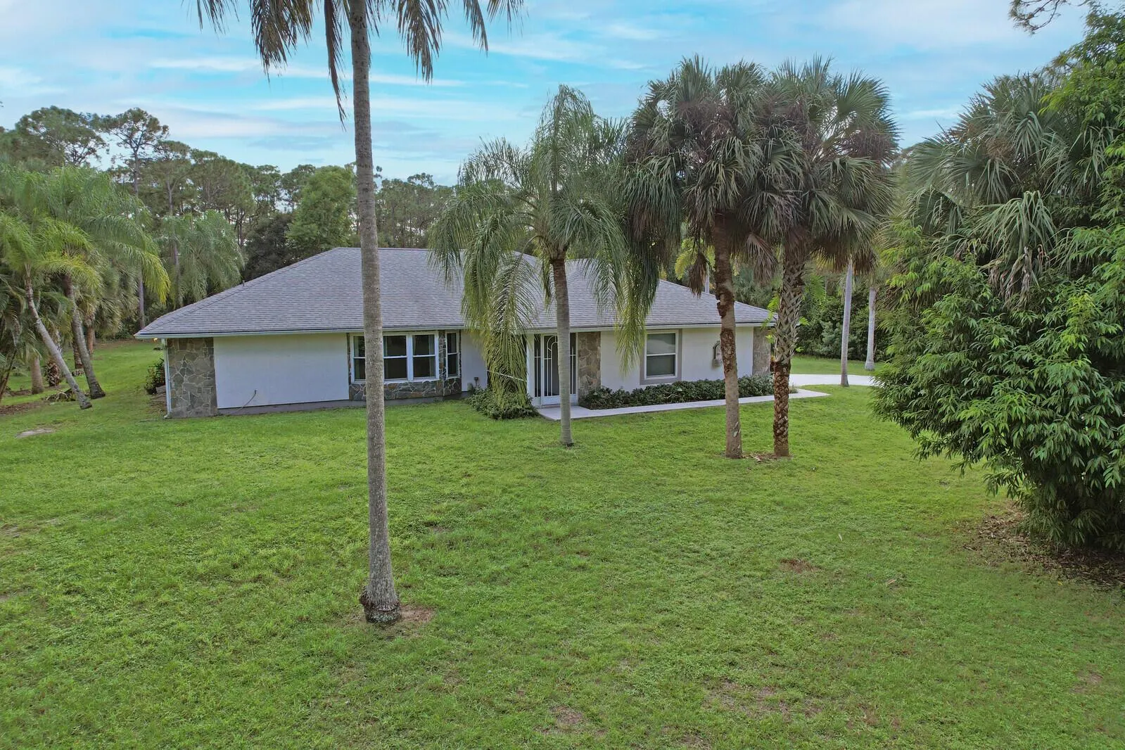 10358 158th Street N