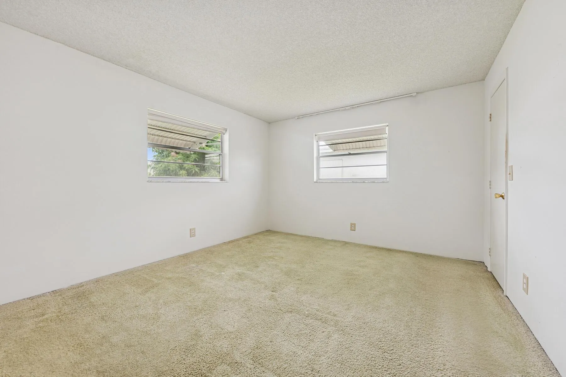 703 SW 18th Street
