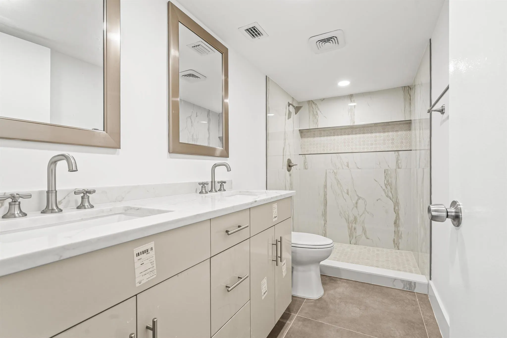 14425 Strathmore Lane, #505