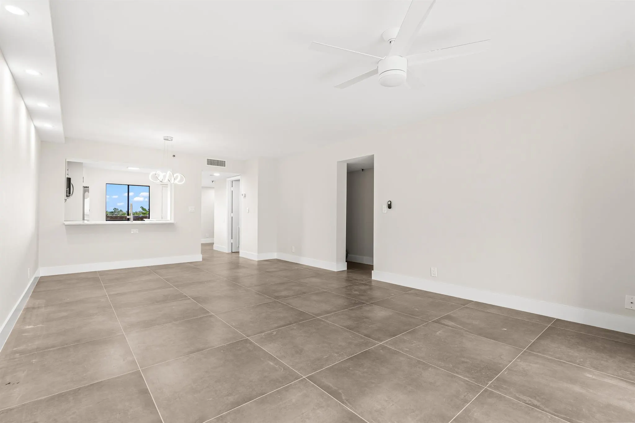14425 Strathmore Lane, #505